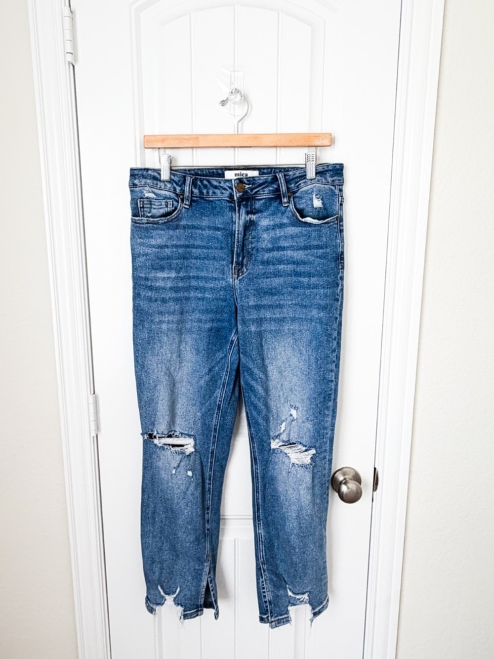 Mica Los Angeles Straight Leg Distressed Raw Split Hem Jeans Size 30